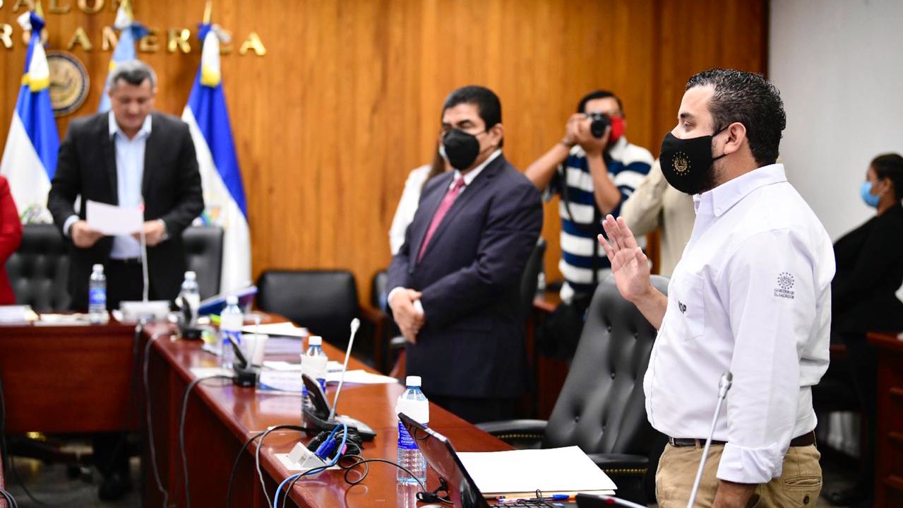 Ministro Rodríguez a diputados: “He venido para hablar sobre lo que me han solicitado” ministro-rodriguez-a-diputados-he-venido-para-hablar-sobre-lo-que-me-han-solicitado